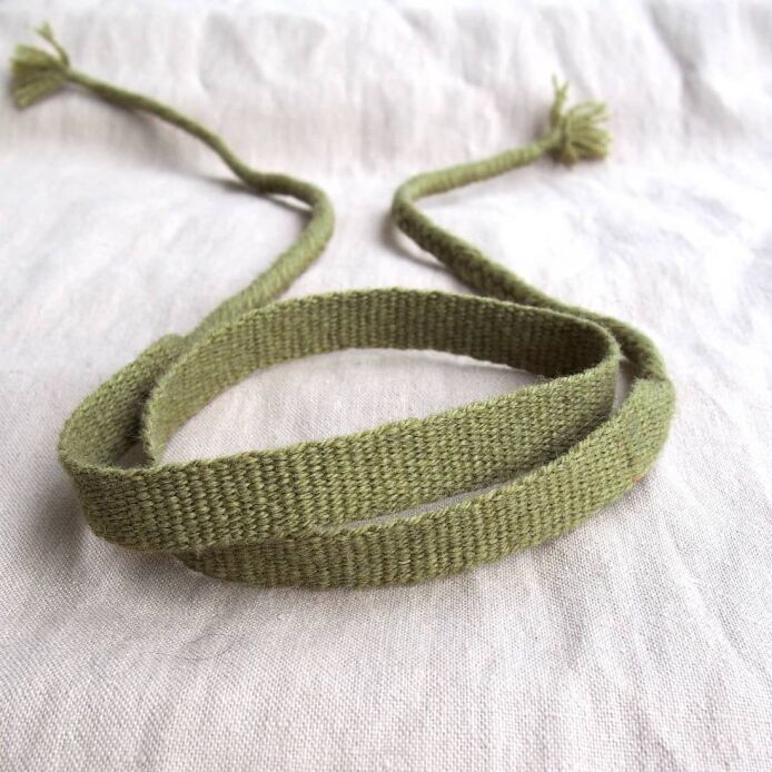 Handwoven woolen headband, plain weave, RH01_Tv6