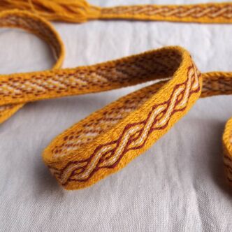 Tablet woven band for historical reenactment, Birka inspired, C01_Tv5