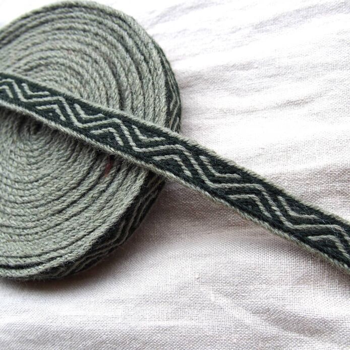 Tablet woven band for historical reenactment, T11_Tv3