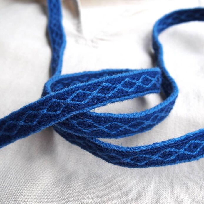Tablet woven trim for historical reenactment, T04_Tv3