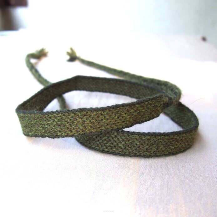 Brettchengewebtes Stirnband aus Wolle, T31_Fv3