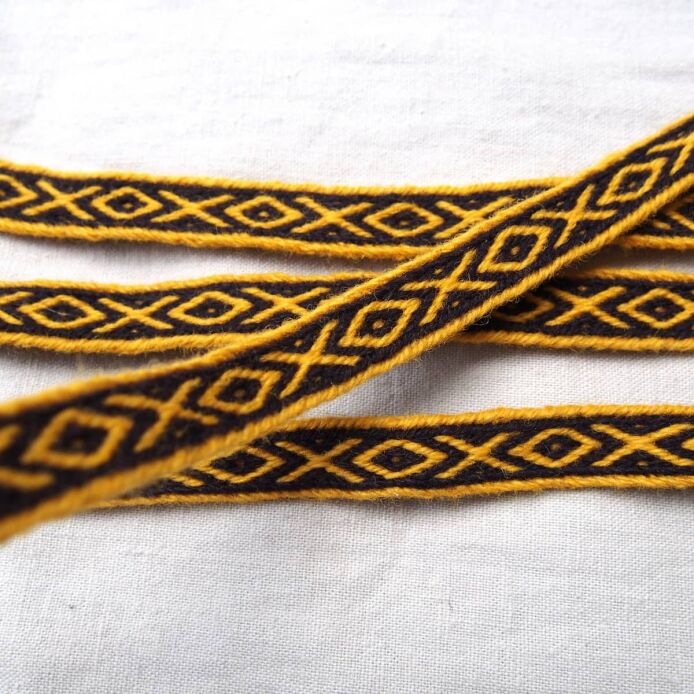 Tablet woven band for historical reenactment, T02_Tv5