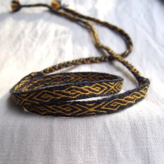 Tablet woven headband for historical reenactment, T22_Fv1