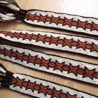 Krajka tkana na tabliczkach, A40_Tv2